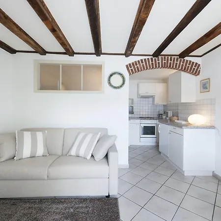 Apartment Posta Al Lago