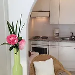 بوستا أل لاغو شقة رونكو سوبرا أسكونا